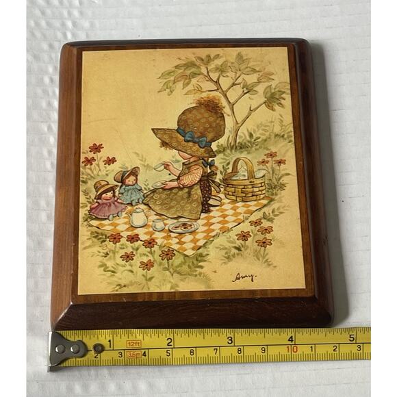 Vintage Holly Hobbie Decoupage Wooden Plaque Amy Tea Time Cottagecore Wall Art - Picture 5 of 5
